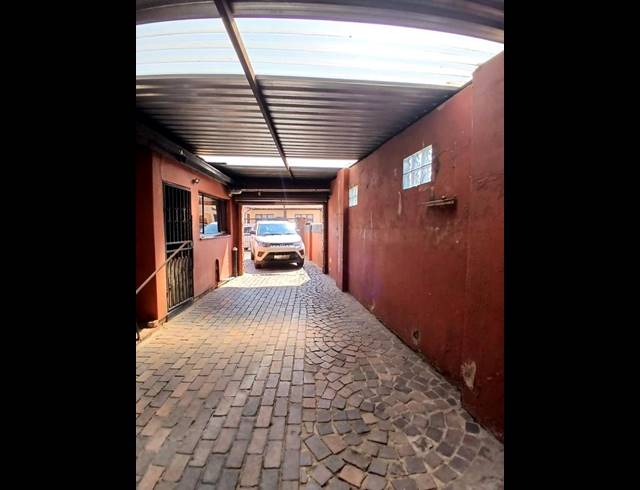 3 BEDROOM HOUSE FOR SALE IN ENNERDALE